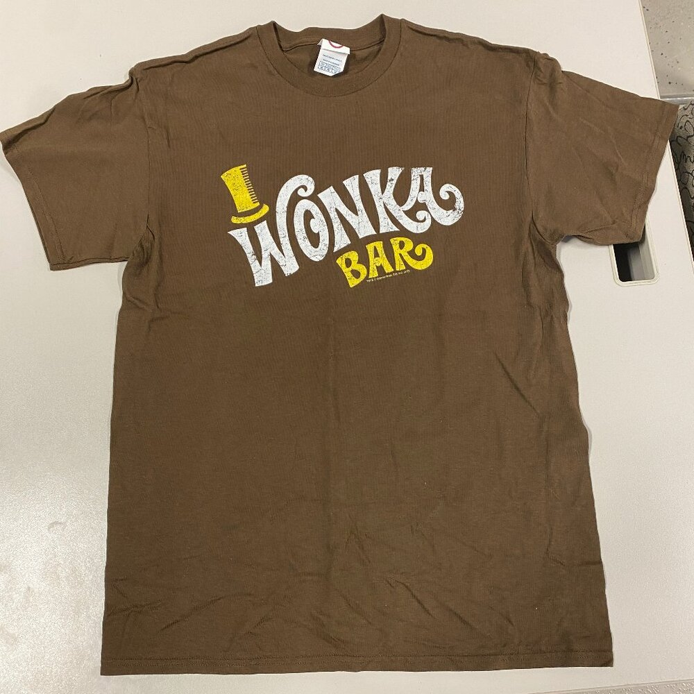 Brown Willy Wonka Bar Tshirt, Size Medium